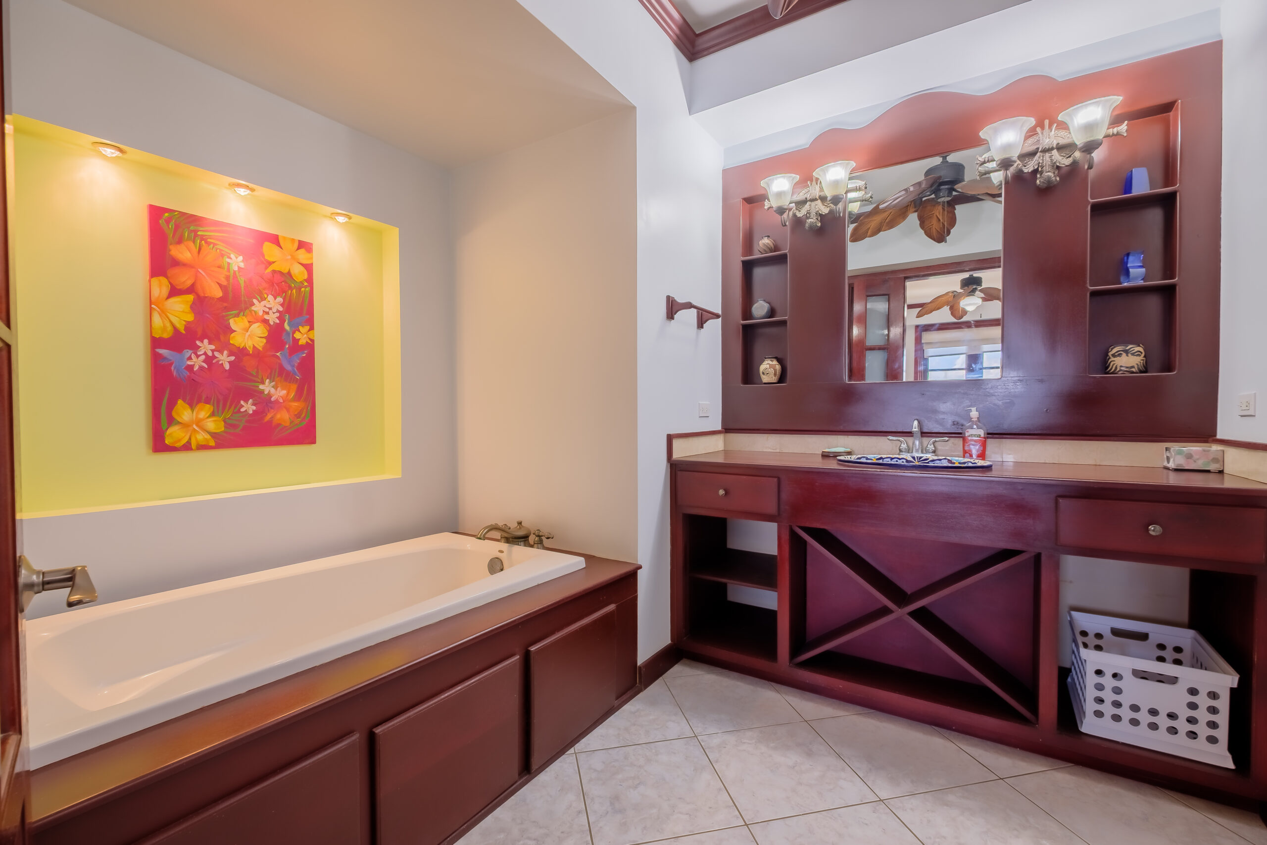 La Beliza 606 - December_2025 - LIGH9506-HDR